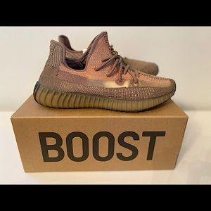 YEEZY BOOST 350 V2 SAND TAUPE